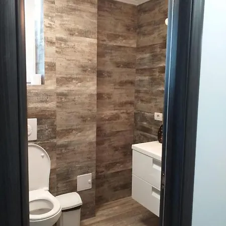 Apartament Roberto *